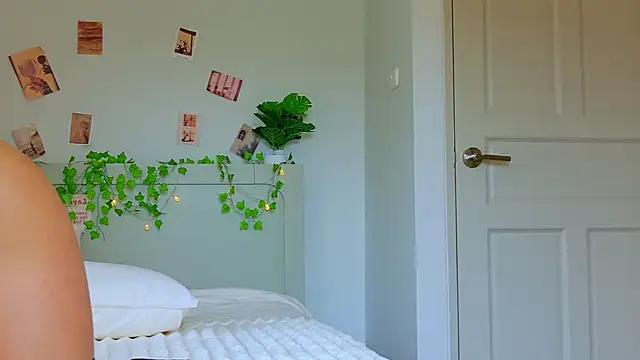 Chat +18 de MilaReef ao vivo