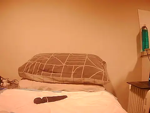 CurvyTurkishAsena_xx: онлайн-секс-чат