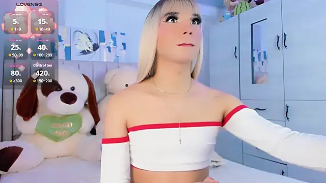 Pokazy przed kamerką – baby_cleo_