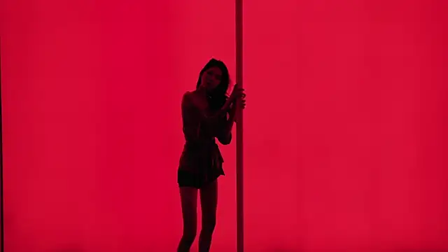 XL-LovelyDoll 现场XXX聊天