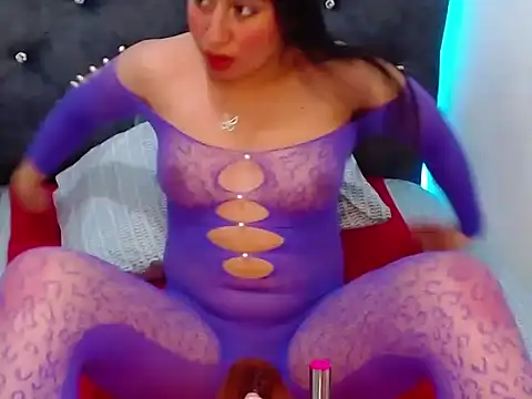 Saray_Swety Adlı Modelin Canlı XXX Sohbeti