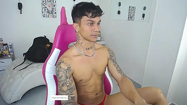 Živý XXX chat Leonard_Price