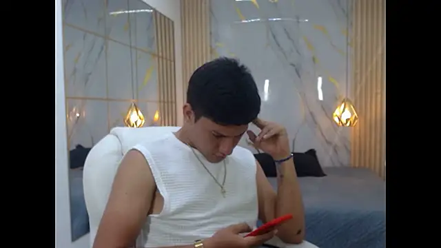 DominantBoy4n Webbikameraesitys