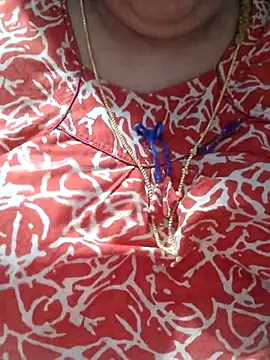 tamilthanushri's Live XXX Chat