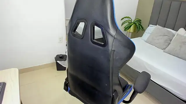 Czat XXX na żywo – aixa_lopezz_x