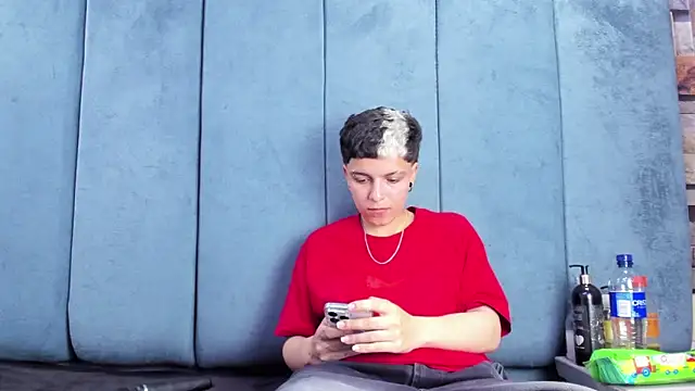 Megan_Thompson_: онлайн-секс-чат