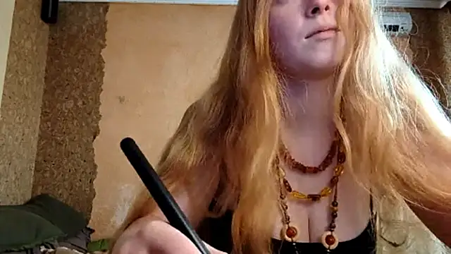 Chat XXX en directo de KateVibe_01