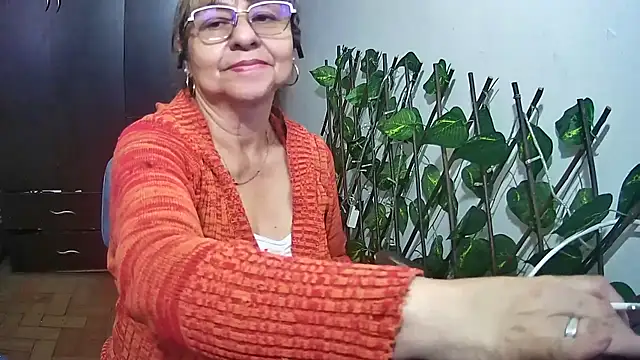 Czat XXX na żywo – nicoltatiana_