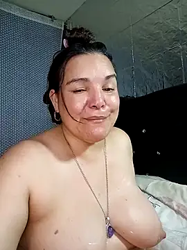 Chat +18 de Zuleyka_69 ao vivo