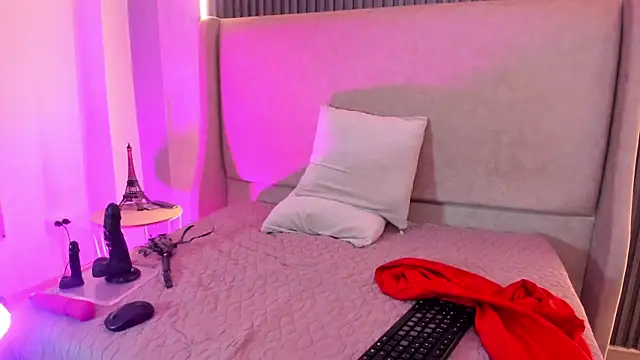 LezyTompson Live XXX-chat