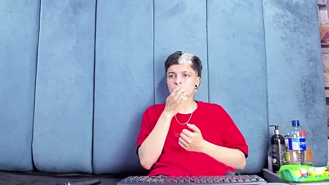 XXX chat uživo modela Megan_Thompson_