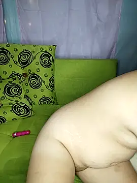 Chat XXX en directo de kloe-Dubois