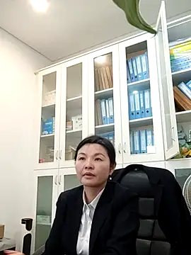 XXX chat uživo modela WHUANUOZANYTO