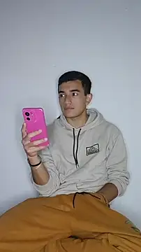 Thick_CockのライブXXXチャット