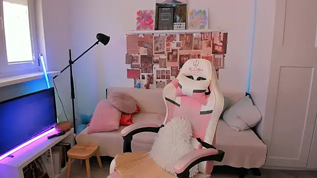 Mia_MaddenのライブXXXチャット