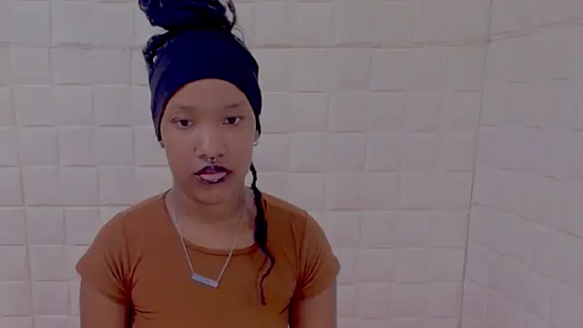 EroticSexyPradaのライブXXXチャット