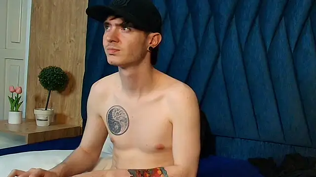 lio____ Adlı Modelin Canlı XXX Sohbeti