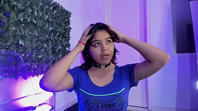 Chat +18 de SabinaMerchetti ao vivo