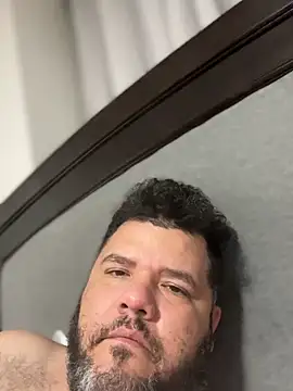 HotDominicanCum's Live XXX Chat