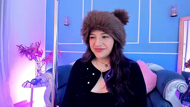 TaraTaylorr's Live XXX Chat