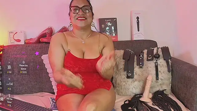 Angela_mature49's Webcam Show