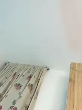 Alee23__ – Live XXX-chat