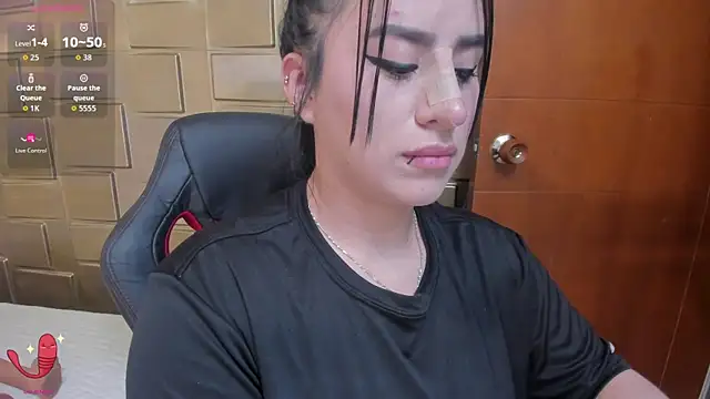 Nara_belen Adlı Modelin Canlı XXX Sohbeti