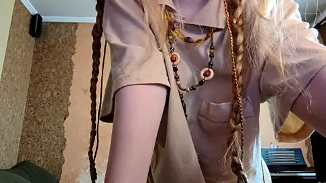 XXX chat uživo modela KateVibe_01