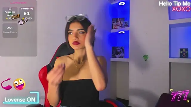 Chat +18 de honeyluxe_ ao vivo