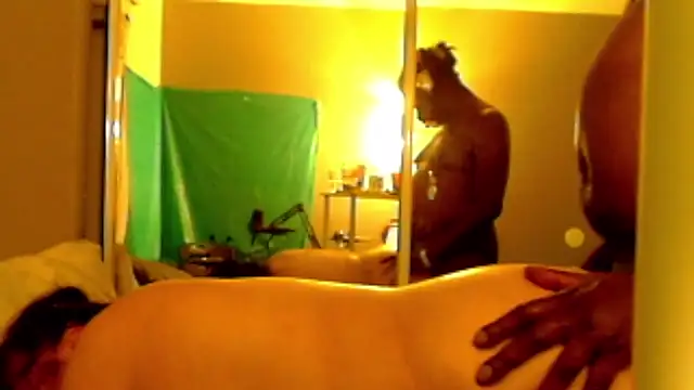 DizzyGirth Pertunjukan Webcam