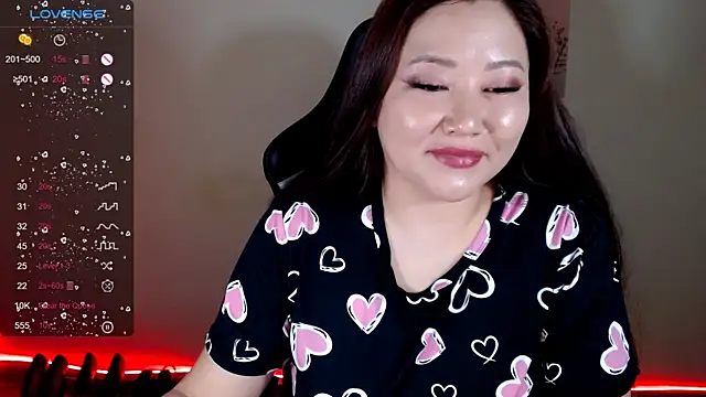 Chatroom XXX en direct de LisaAsianFlower