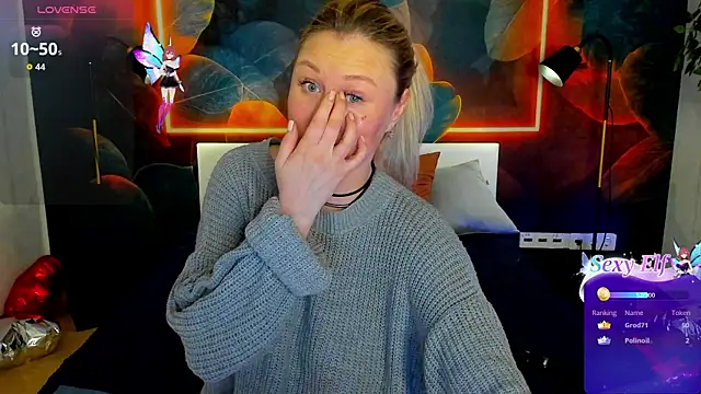 scent__of_woman's Live XXX Chat