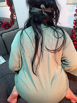 Show modela 0zozo na web-kameri