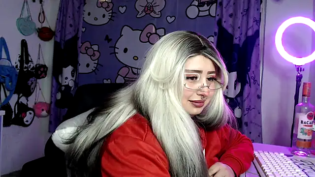 Chatroom XXX en direct de lussyevans24