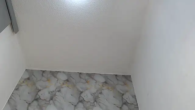 brown_halos élő XXX-chatje