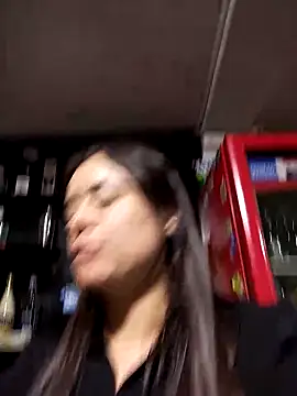 Chatroom XXX en direct de karlagiraldo198