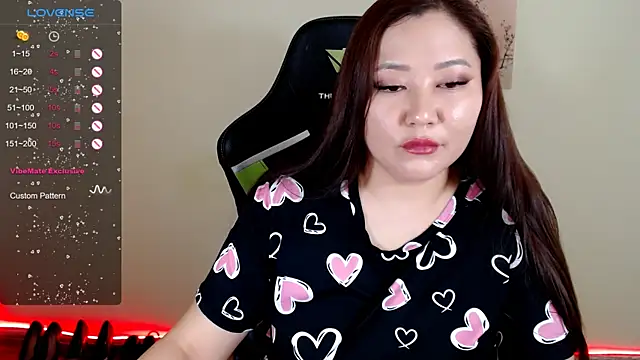 LisaAsianFlower Chat XXX in diretta