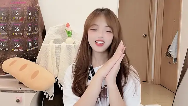 DDDDDoremi 现场XXX聊天