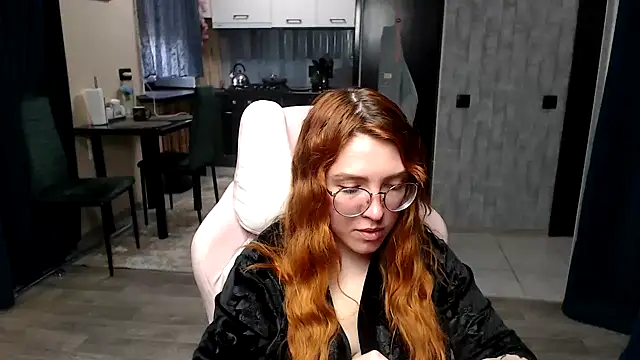 Reginasmilee live XXX chat