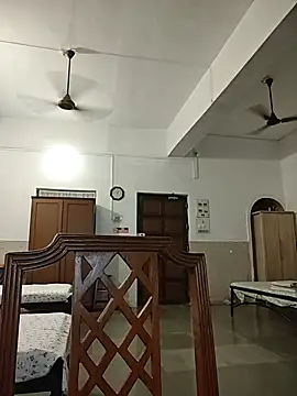 NakedMILFx élő XXX-chatje