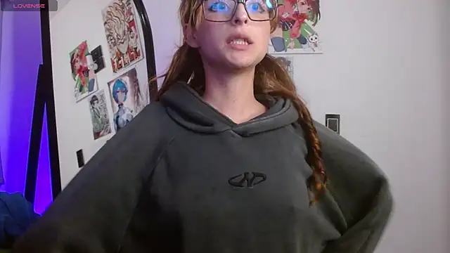 CelesteAyase élő XXX-chatje