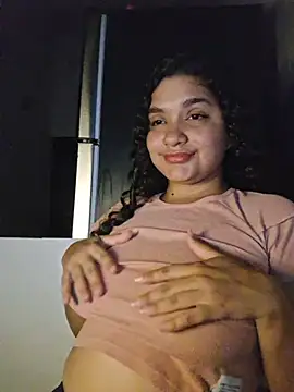 blerstefan1's Live XXX Chat