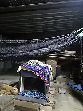 cielo420: διαδικτυακό σόου στην κάμερα