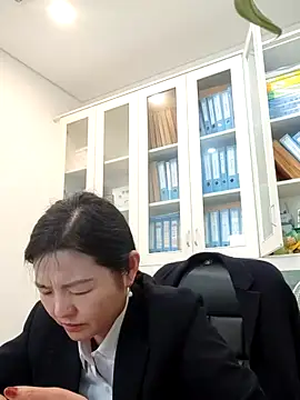 Онлайн чат XXX WHUANUOZANYTO