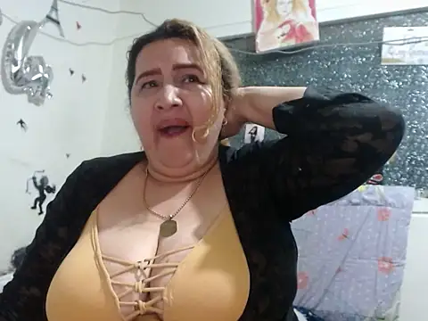 Chat XXX ao vivo de Perla1981--