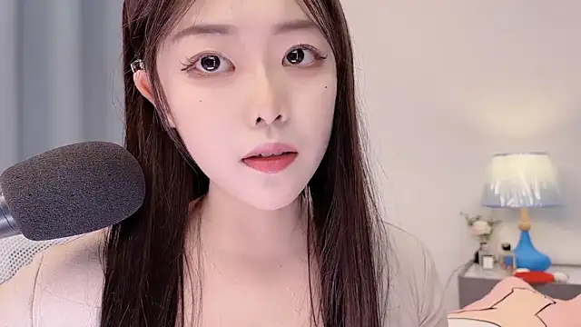 smalldaisy 在線直播表演