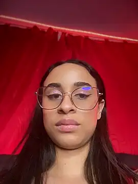 issis22 라이브 XXX 채팅