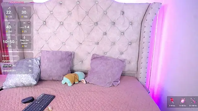 Elizabeth_Evans1 Chat XXX in diretta