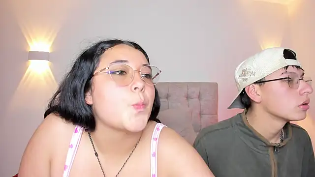 Alexander_Ammy 即時 XXX 聊天