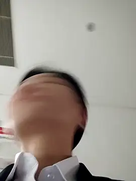 Sembang XXX Secara Langsung WHUANUOZANYTO